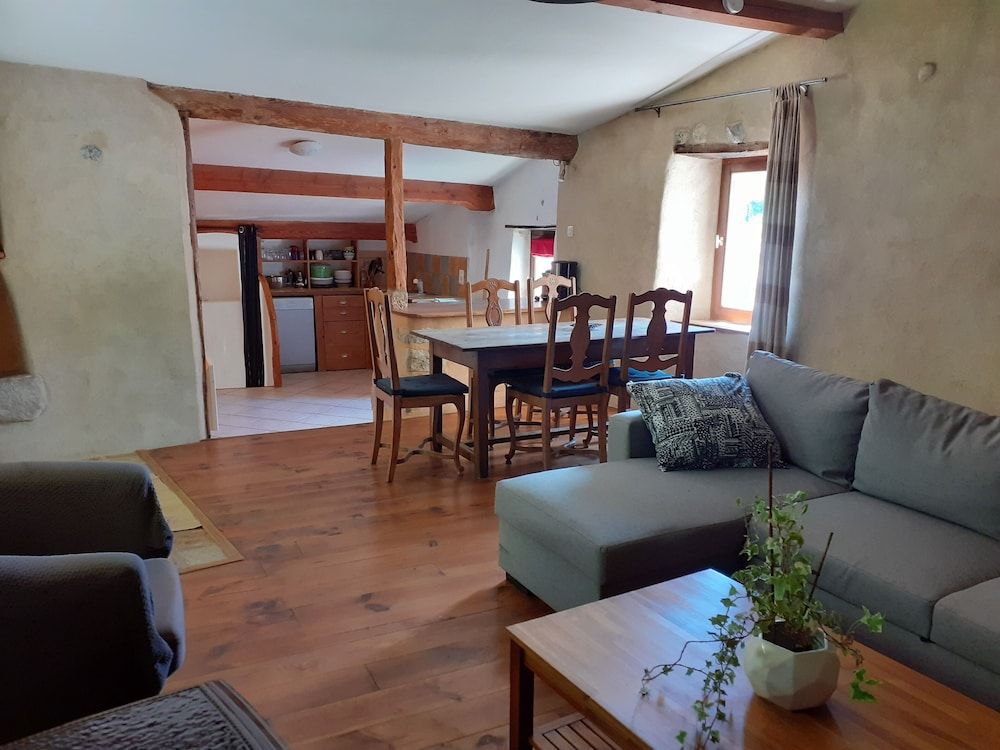 Maison De Pascal Et Virginie -1 estrelas em Ponet-et-Saint-Auban