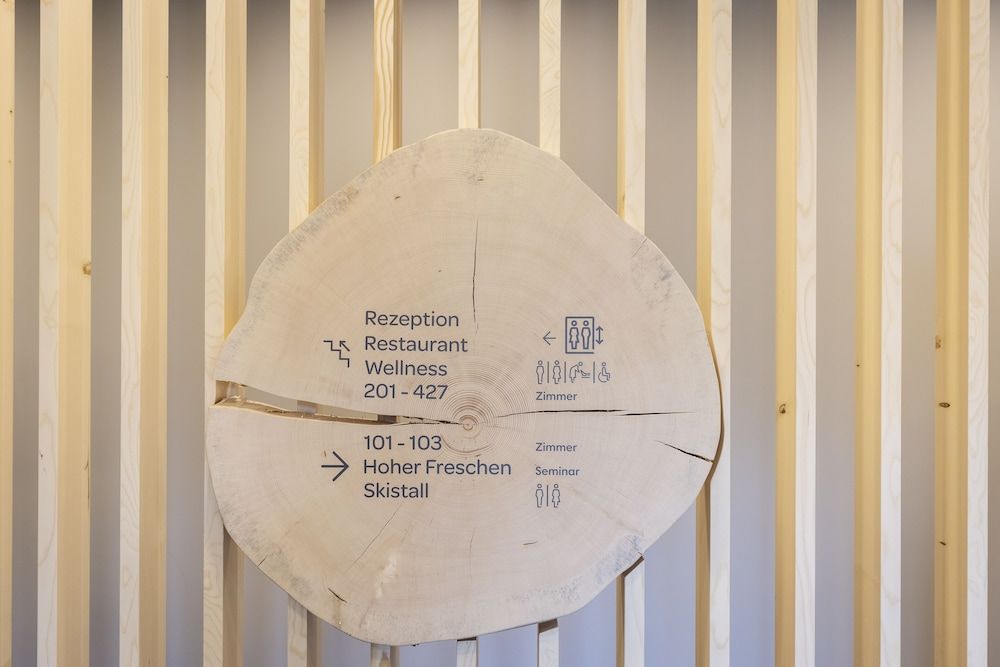 Jufa Hotel Laterns Klangholzhus 2