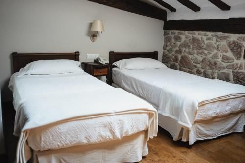 Hotel Rural LATORRIÉN DE ANE 2