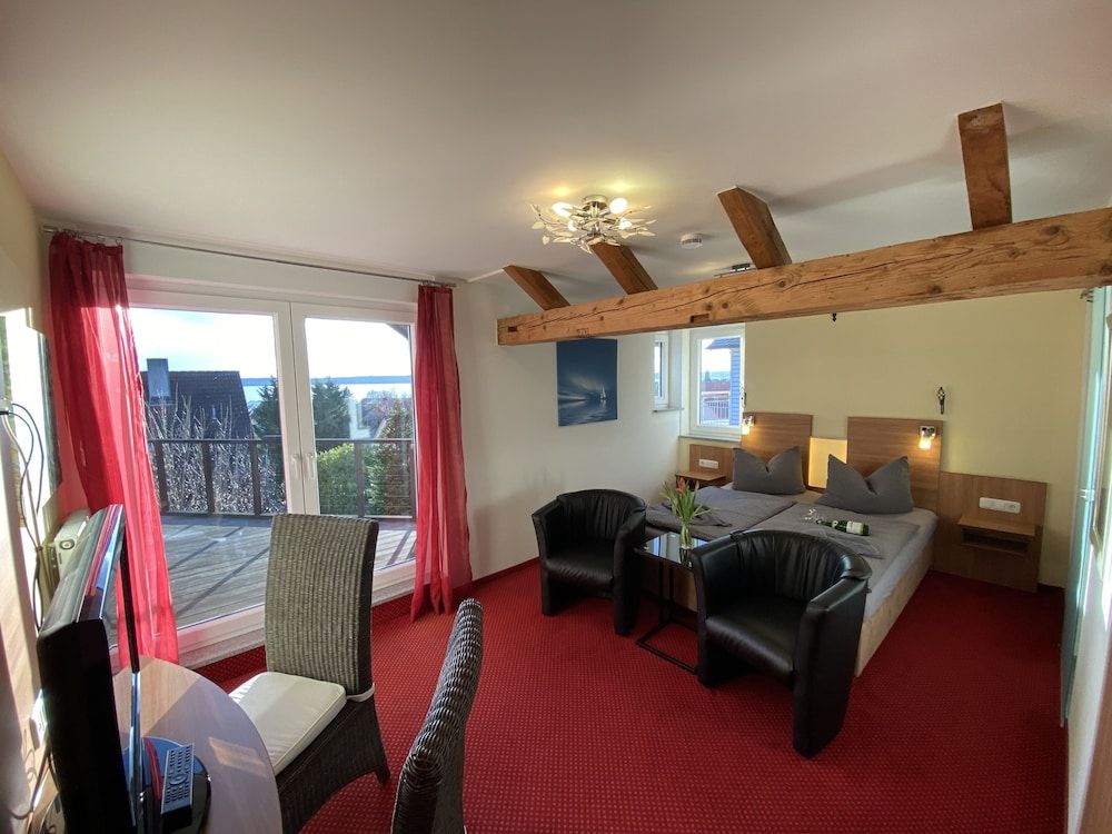 Bnb Fliegerhaeusle Hagnau 24h Self Check In 3