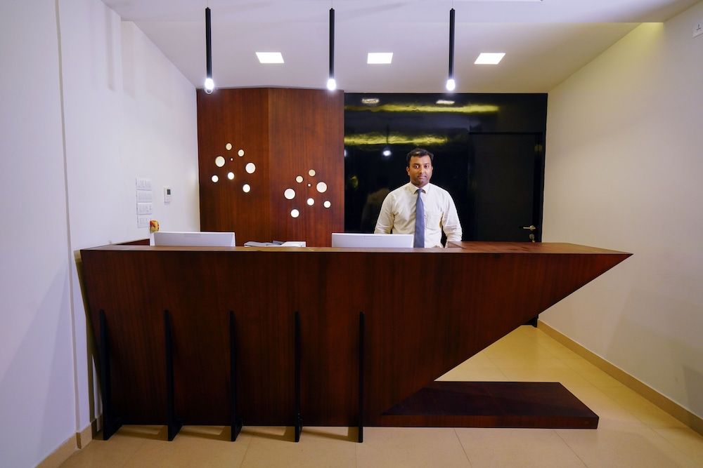 Lantern Apart Hotel 2