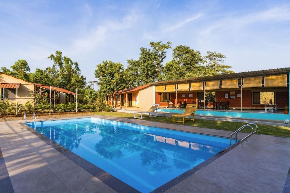 Zostel Kolad -1 estrelas em Kolād