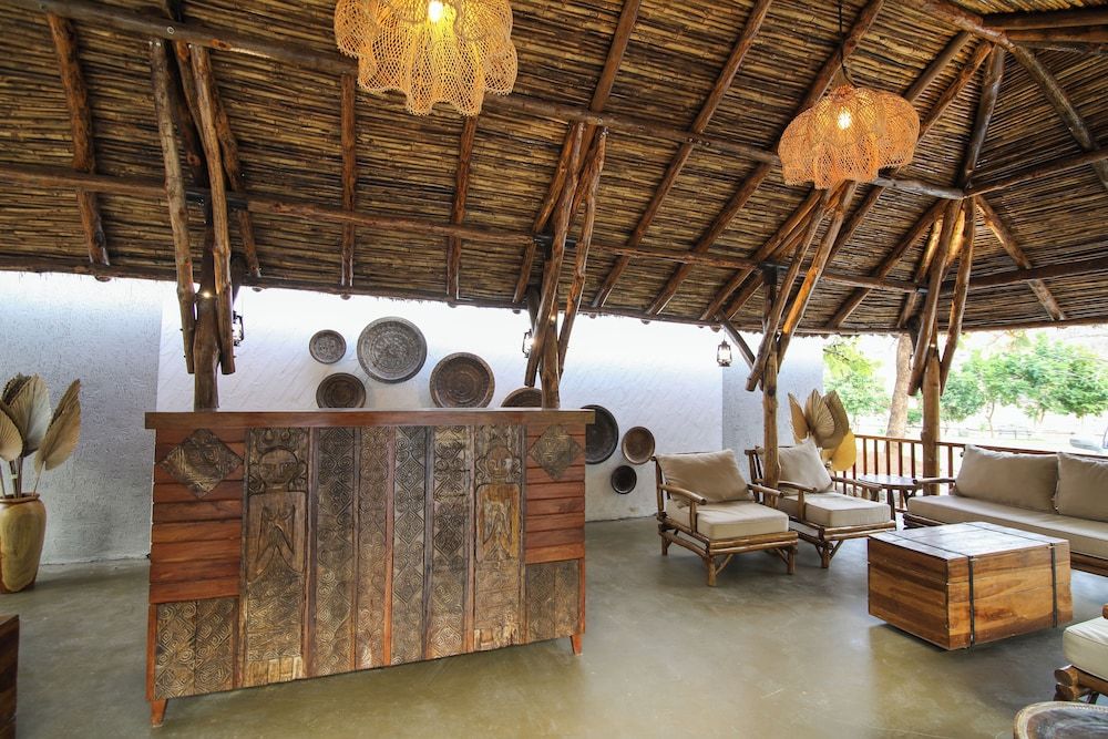 Toyam By Orchid Hotels 2