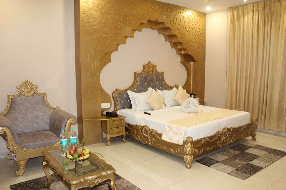 Hotel Annpurna Regency 3 estrelas em Sīkar