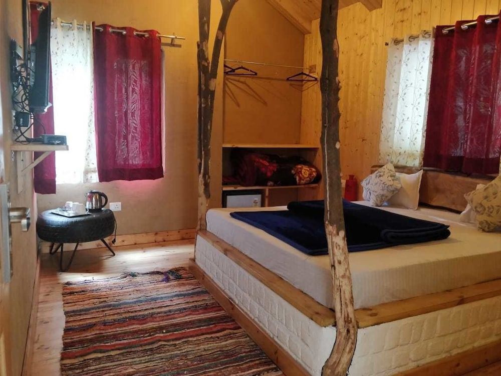 Offbeat Abodes - Tirthan Valley -1 estrellas en Banjār