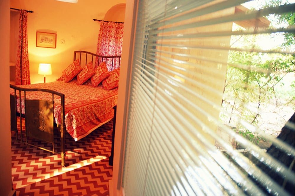 Bijay Niwas Palace 14 Kms from Rampura Agucha 3