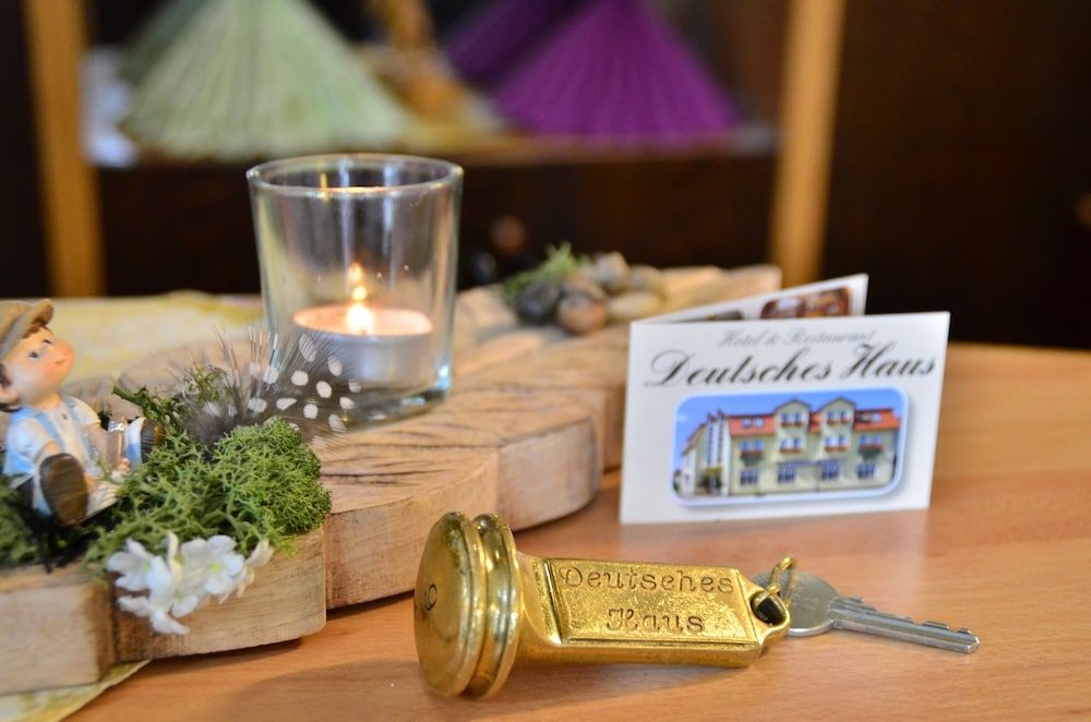 Hotel Deutsches Haus -1 estrelas em Dingelstädt