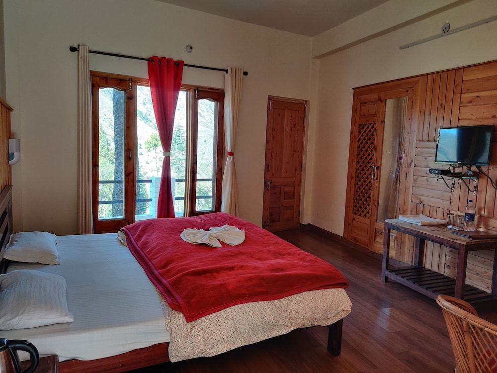 Hotel Burans And Restaurant 3