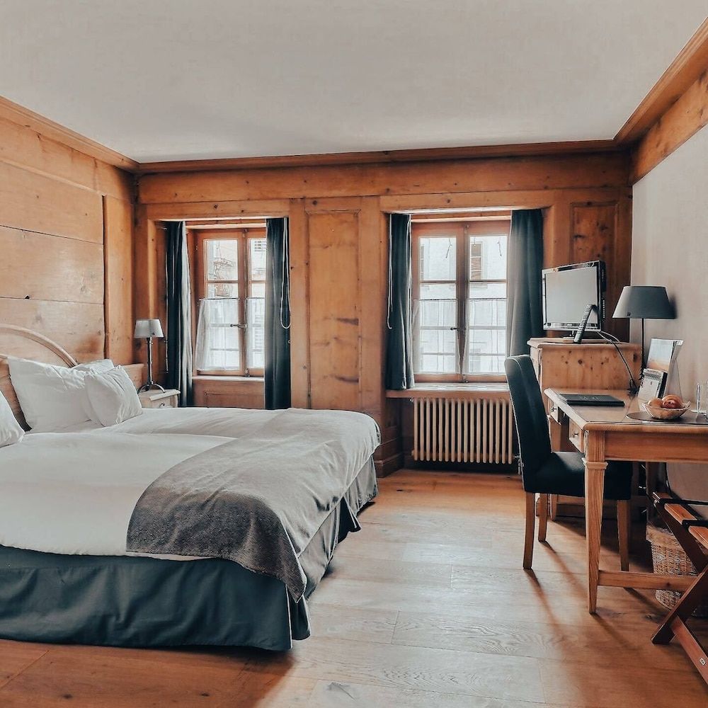 Romantik Hotel L'Etoile 3