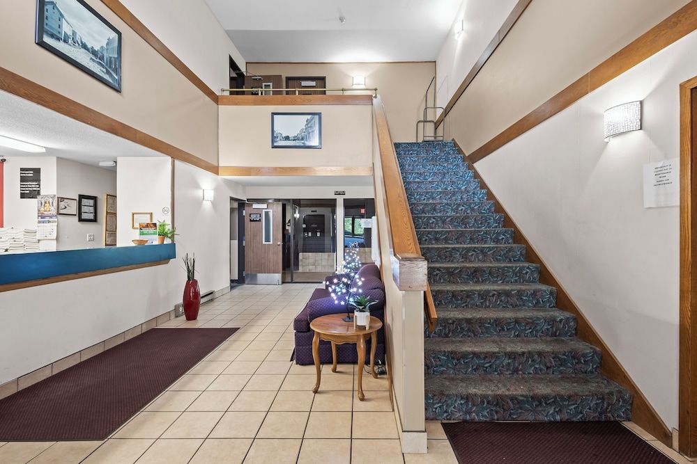 Wautoma Inn by OYO Near Airport WI 73 2