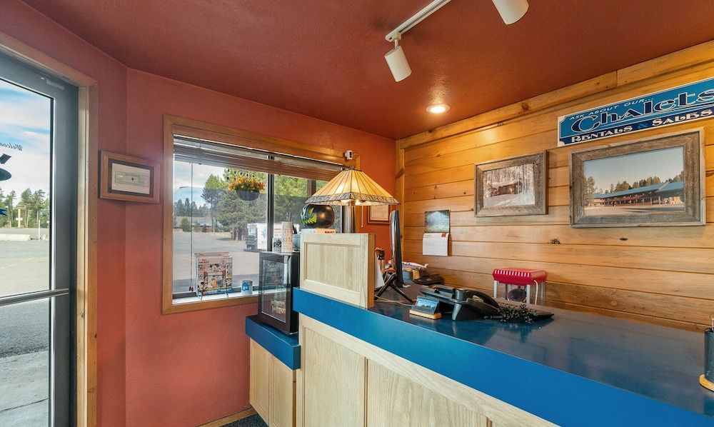 Willamette Pass Inn 2