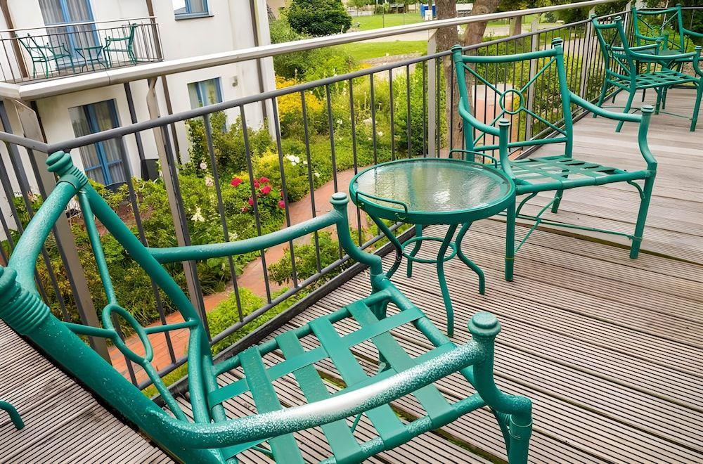 Hotel RÔøΩgenschmiede Vis A Vis Hiddensee 3