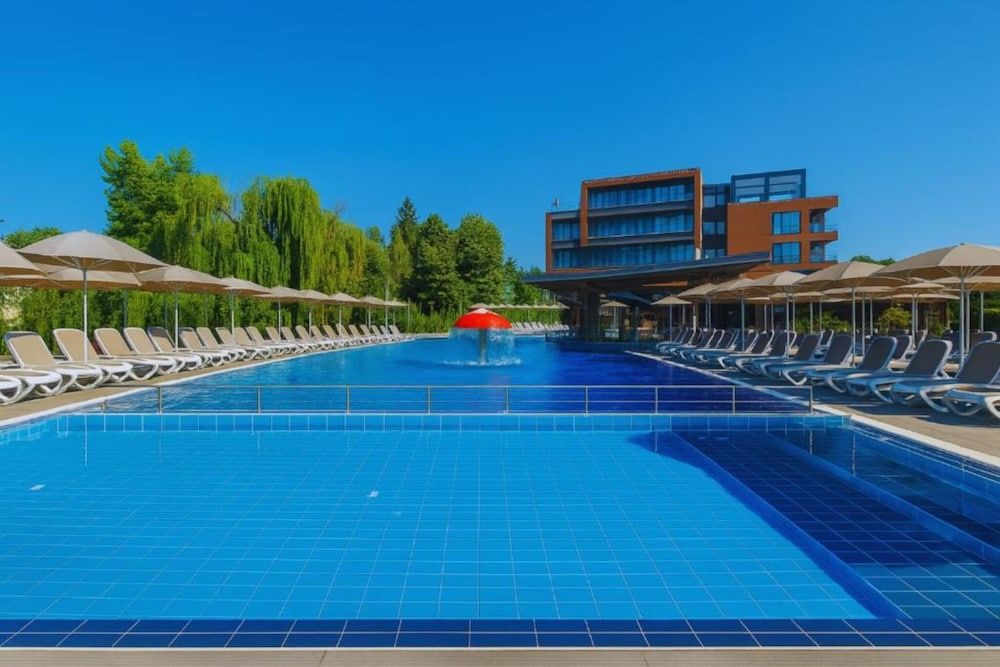 Regnum Banya Thermal Hotel 3 estrelas em Banya