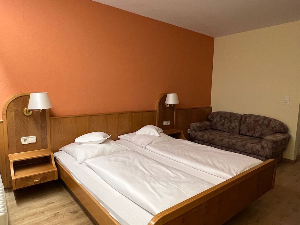 Hotel Schwan -1 estrelas em Hügelsheim