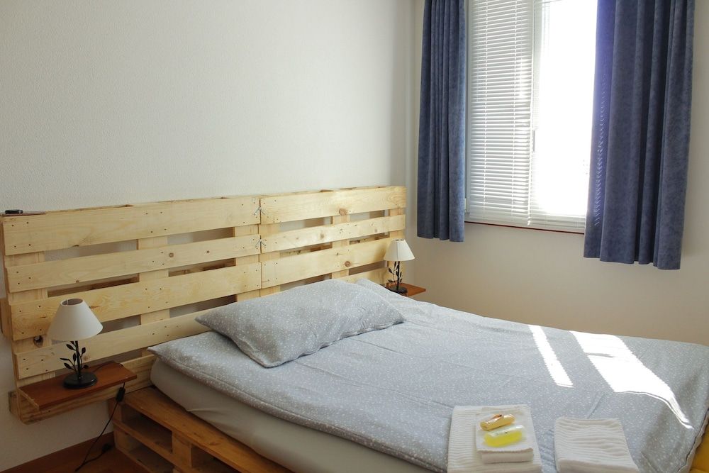 Hotel de Ville -1 estrelas em Les Verrières