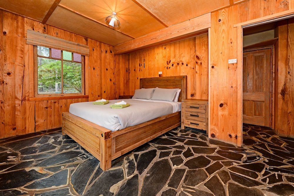 Saintys Creek Cottage 2