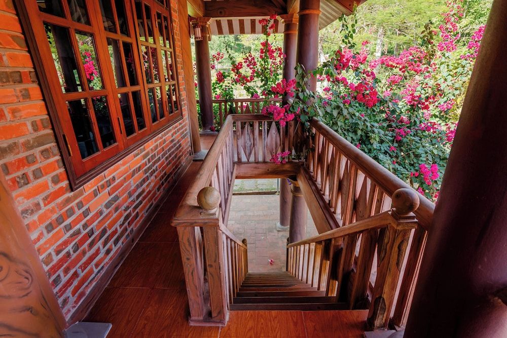 Bai Tu Long Mountain Resort -1 estrelas em Hà Cái