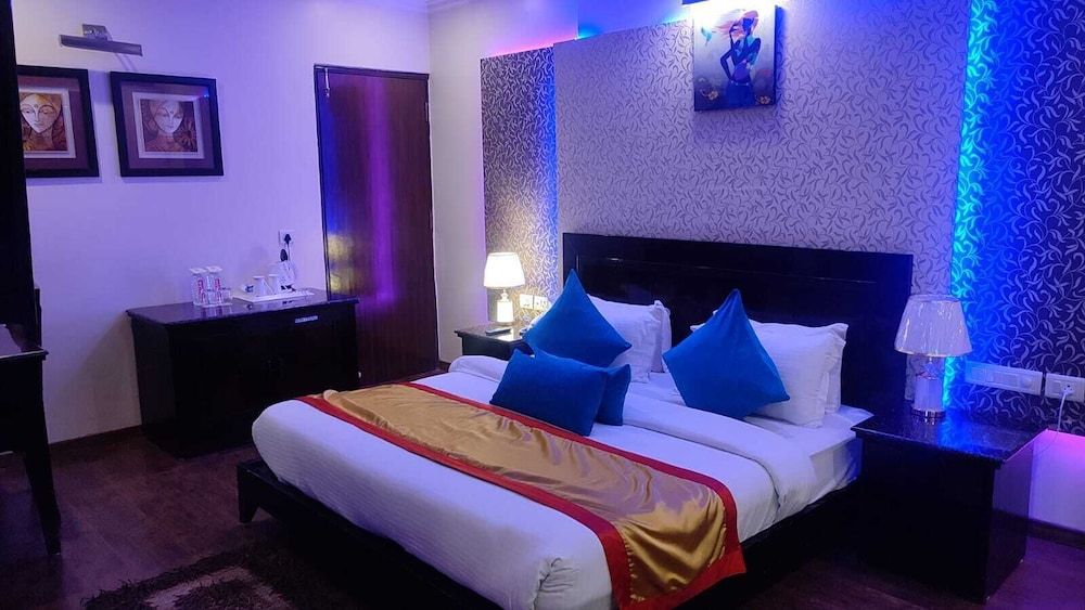 Hotel Comfort Inn Bl 3 estrellas en Bareilly