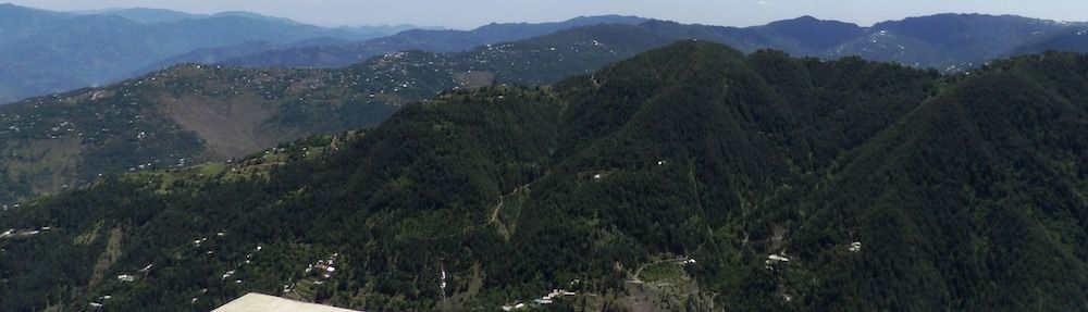 Canari Hotel Kashmir View 3 estrellas en Nathia Gali