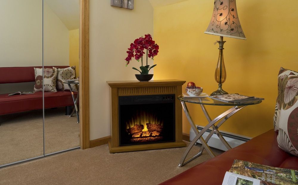 Cherry Valley Manor 2