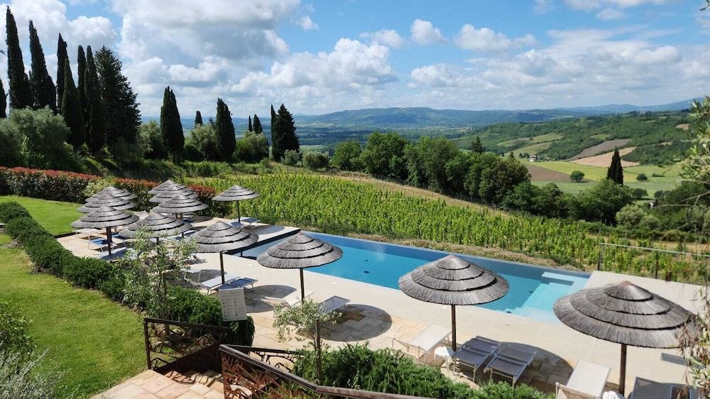 Country House Art and Garden -1 estrelas em Monte Antico