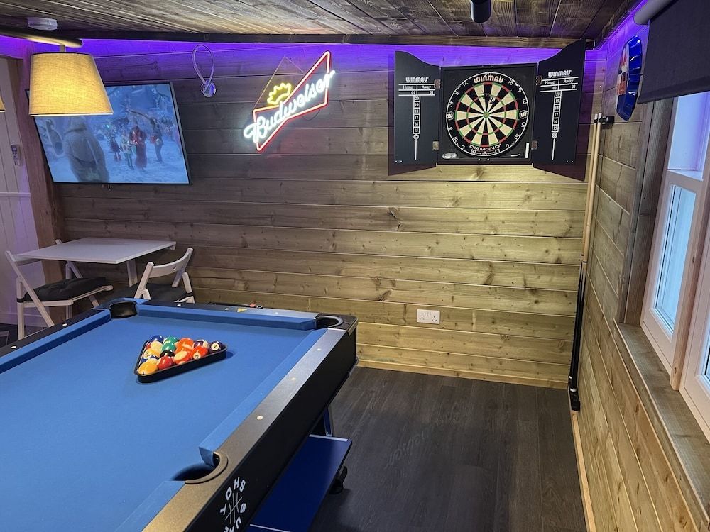 Royal Snug Wee Snug -1 estrelas em Kincardine OʼNeil