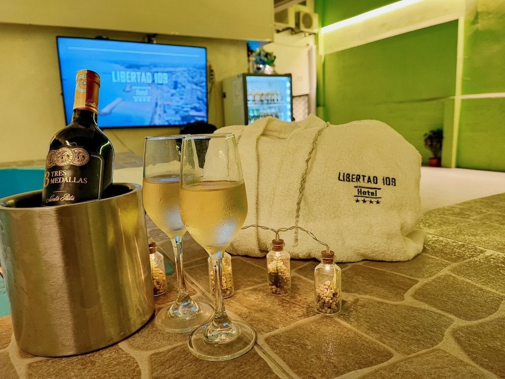Hotel Libertad 109 3