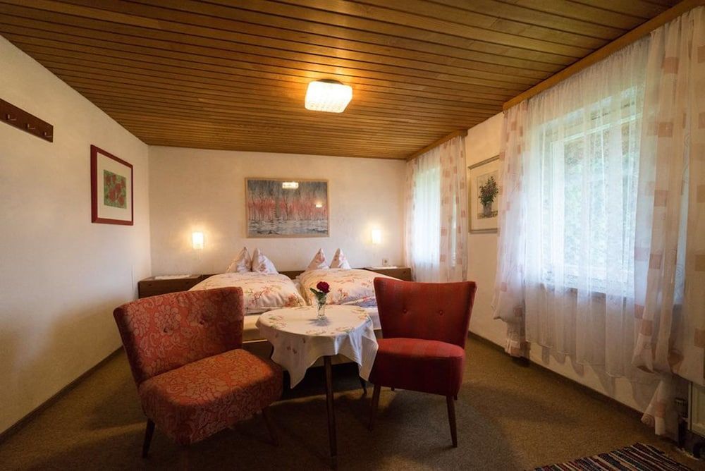 Haus am Waldesrand 2