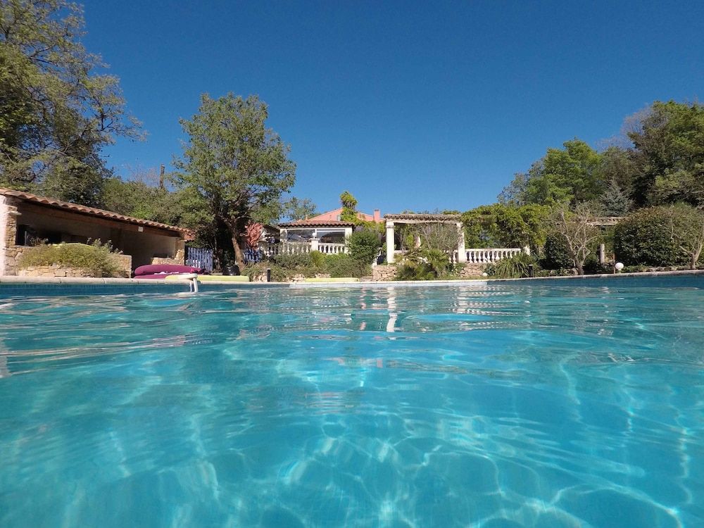 Les Secrets Du Defends -1 estrelas em Forcalqueiret