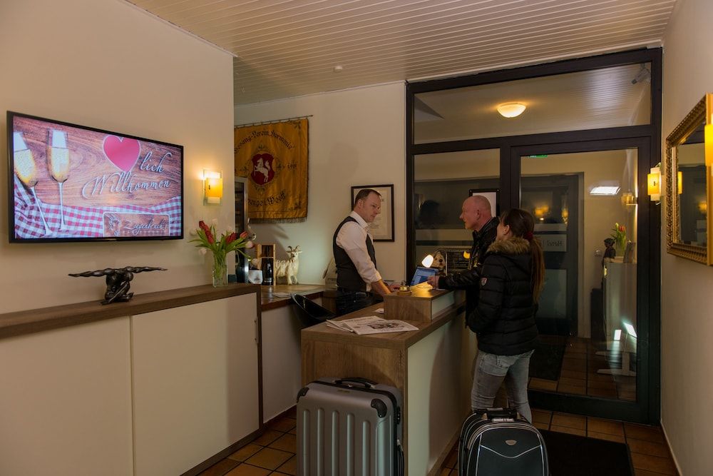 Ziegenbruch's Hotel & Restaurant 2