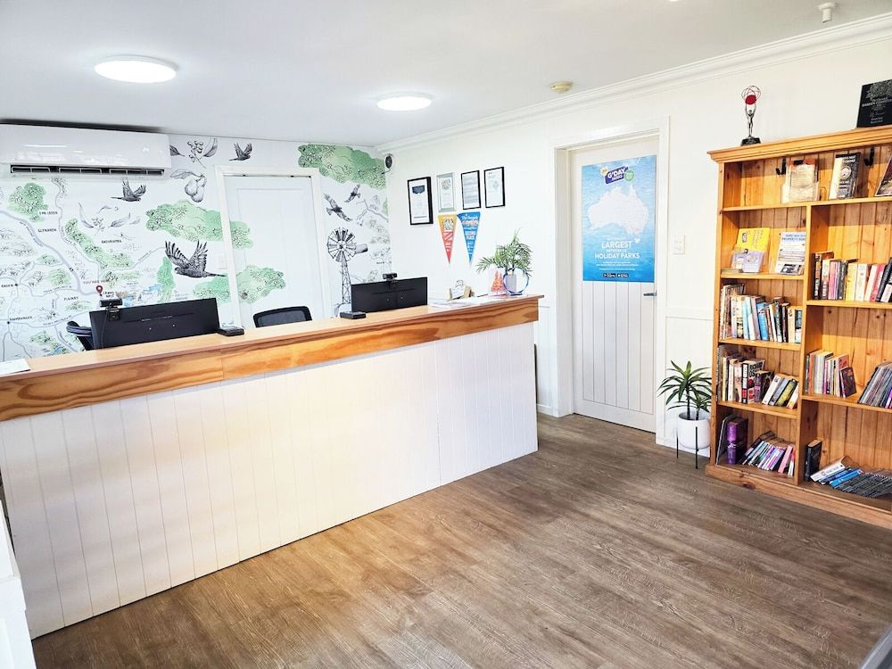 Crows Nest Qld Tourist Park 2