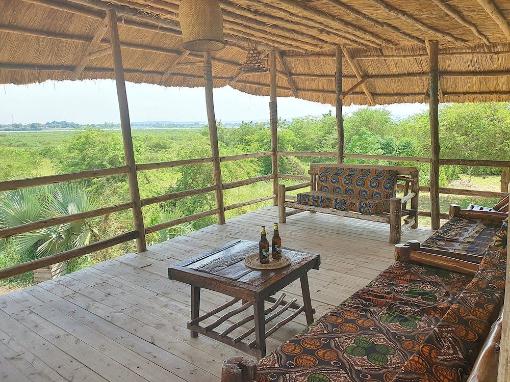 Hornbill Bush Lodge -1 estrelas em Pakwach East