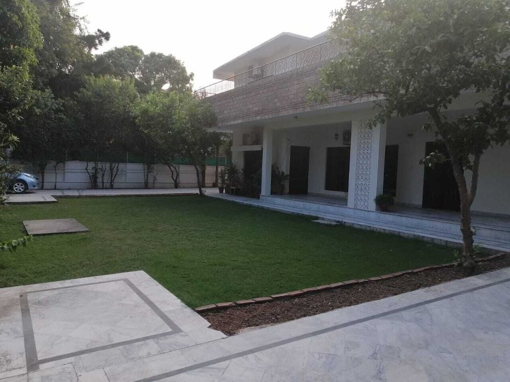 Capri Residency -1 estrelas em Islamabad