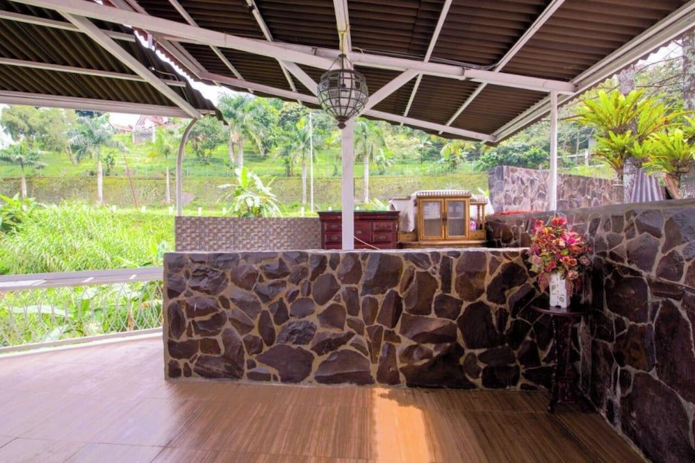 Capital O 3359 Pondok Wisata Jaden 2