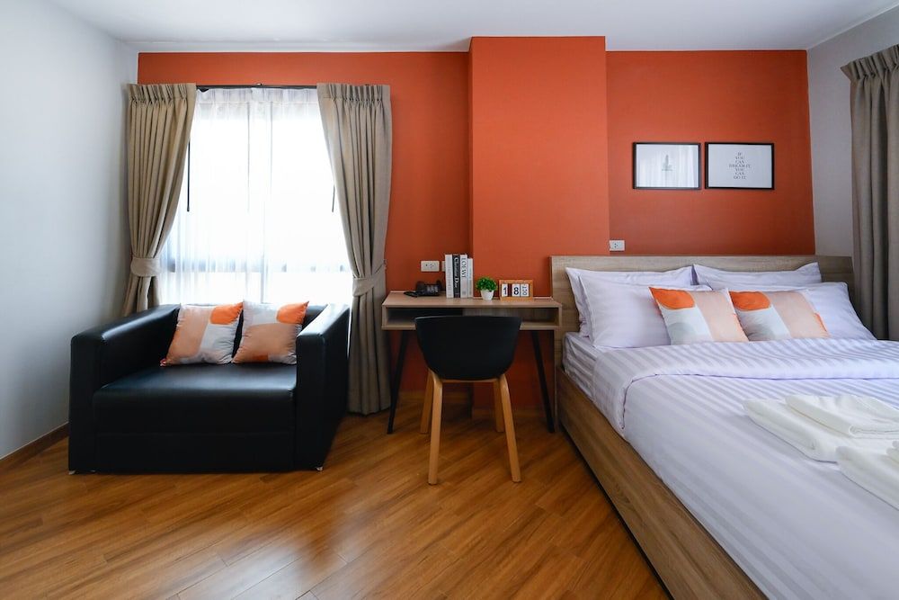 You Hotel 3 estrelas em Ban Song Krathiam