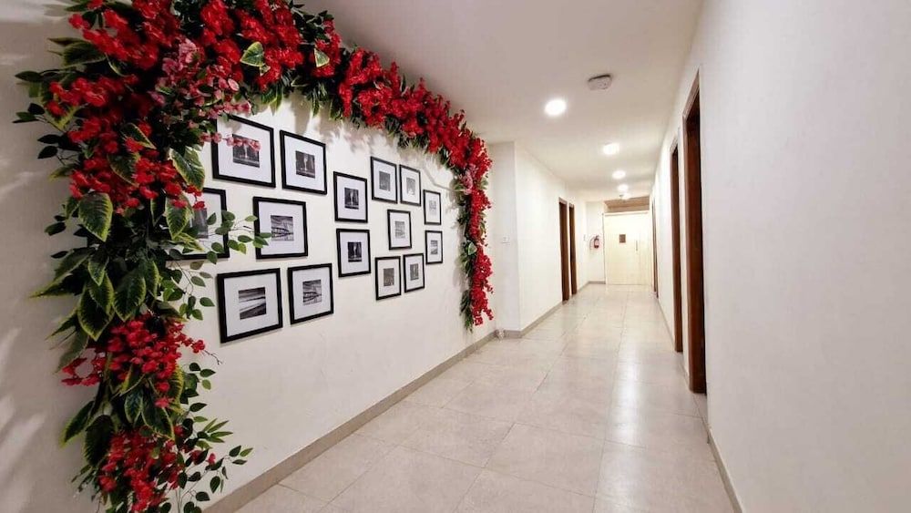 Hotel Silver Saffron Peeragarhi 3 estrellas en New Delhi
