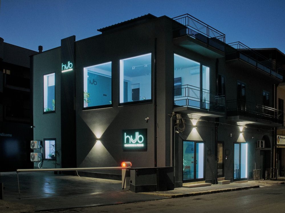 HUB Rooms -1 estrelas em Carini