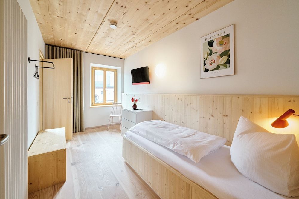 Schwarzes Kreuz Gasthaus Pension -1 estrelas em Teuschnitz