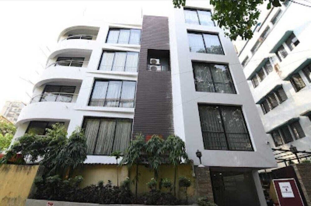 HOTEL BALLYGUNGE LUXURY 3 estrellas en Ballygunge