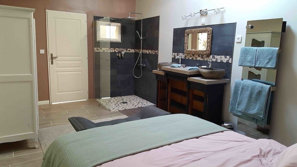 Chambres La Cadole De Chardonnay 2