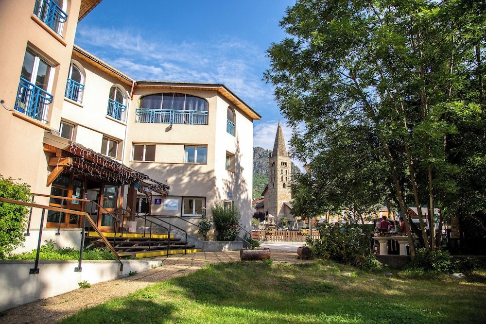 Le Rabuons 2 estrelas em Saint-Étienne-de-Tinée