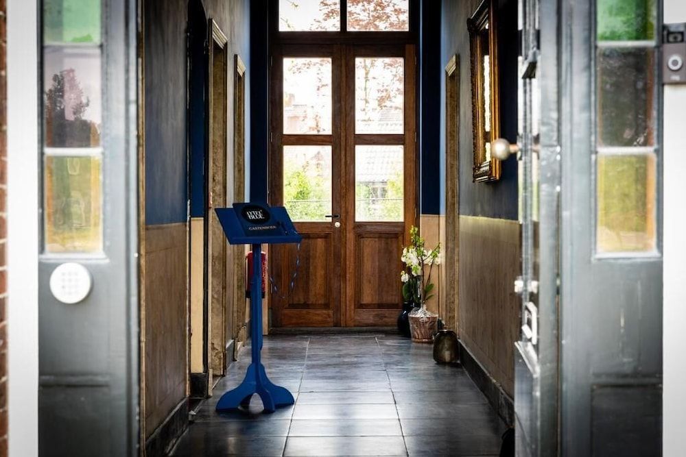 Boutique Hotel Lytel Blue 2