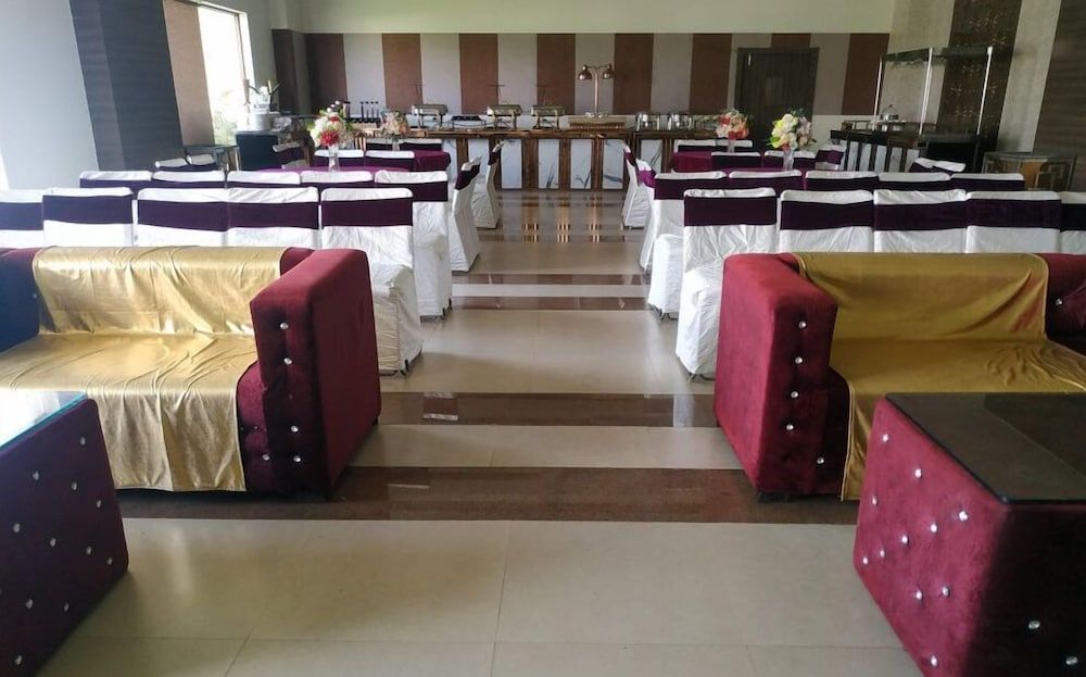 Royal Palm Resort 3 estrelas em Hisār