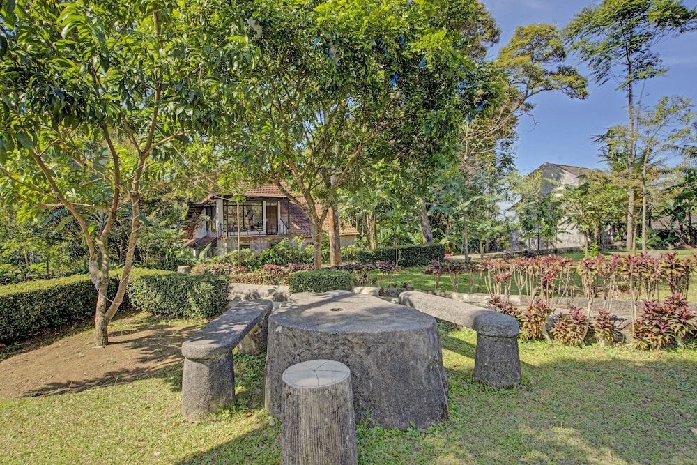 3208 Villa Inn App Trawas Bintaro 3