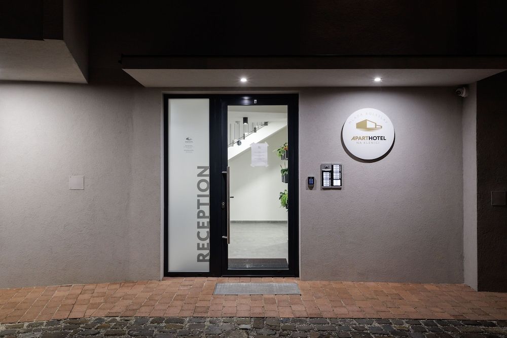 Aparthotel Na Klenici 3