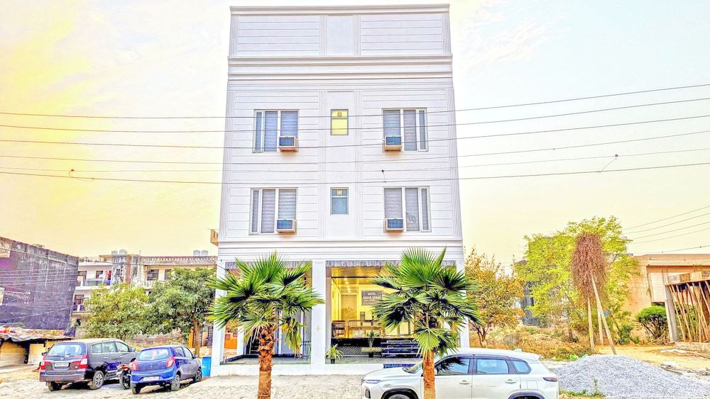 HOTEL GREEN VEGAS 4 estrellas en New Delhi