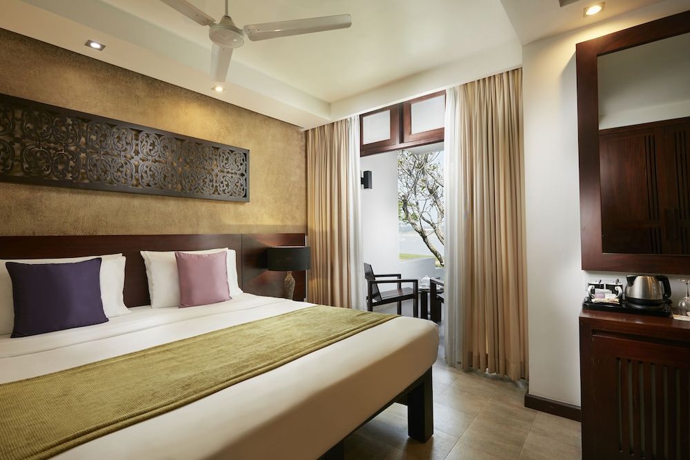 Avani Kalutara Resort 3