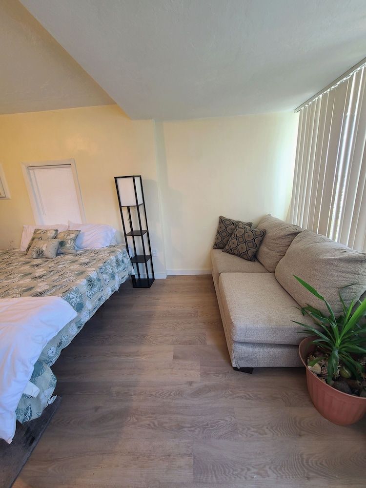 Hotel On Magnolia East 2