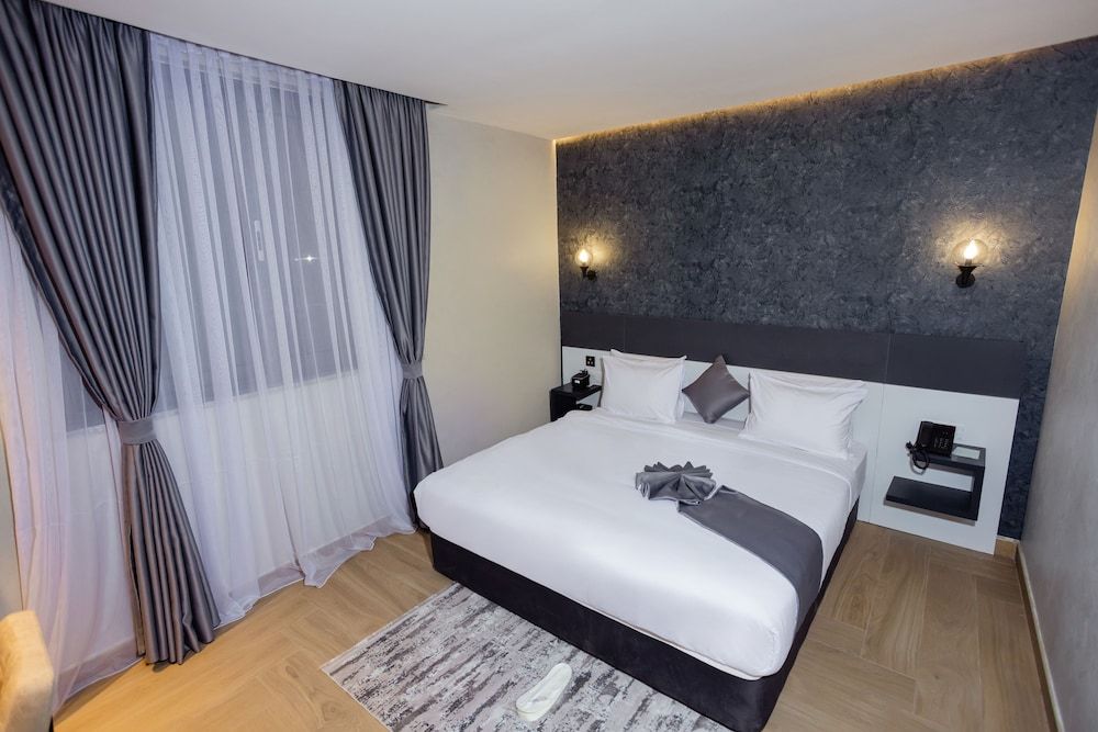 Shitaye Suite Hotel 2