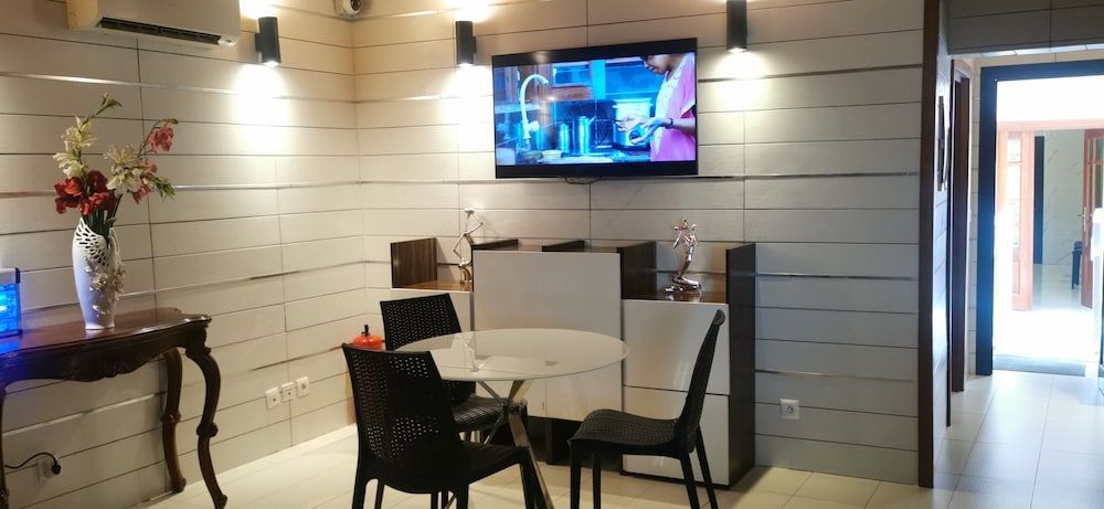 Adamaoua Grand Hotel Akwa 2